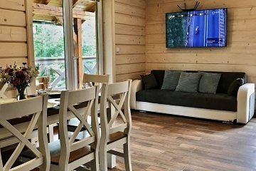 Chalupa s v��ivkou - d�tsk� park B�l� - Beskydy