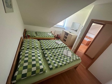 Chata u Lipensk�ho jezera - V�tk�v hr�dek