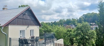 Chalupa s terasou - Toulovcovy Ma�tale - Poli�ka