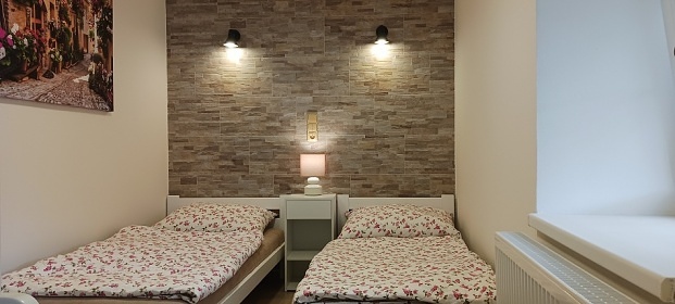 Chalupa s terasou - Toulovcovy Ma�tale - Poli�ka