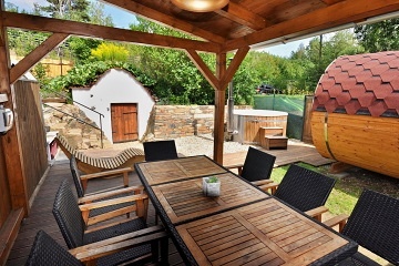 Chata s wellness a baz�nem - Jemnice - Vyso�ina