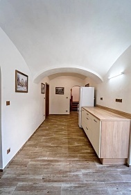 Wellness chalupa - vnit�n� baz�n - park Podyj�