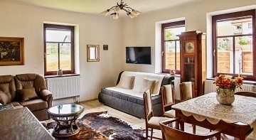 Chalupa baz�n - wellness a vinn� sklep - T�borsko