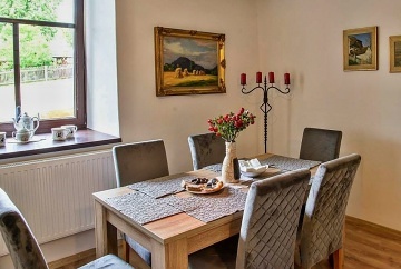 Chalupa baz�n - wellness a vinn� sklep - T�borsko