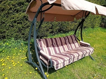 Jesenick� chata s baz�nem - Dlouh� str�n�