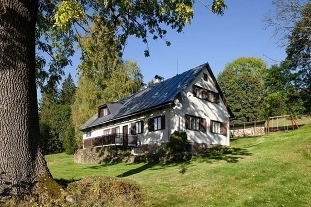 Recenze: Chalupa baz�n a d�tsk� h�i�t� - Zdobnice - ���ky