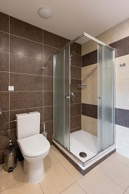 Rodinn� chalupa - baz�n a d�tsk� h�i�t� - ���ky