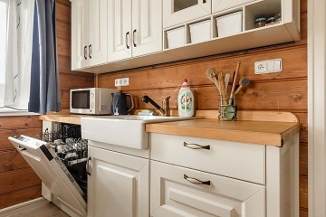 Rodinn� chalupa - baz�n a d�tsk� h�i�t� - ���ky