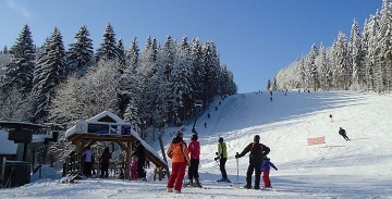 Rodinn� chalupa - baz�n a d�tsk� h�i�t� - ���ky