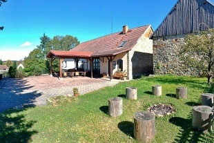 Nov� objekt: Chalupa Orl�k nad Vltavou - baz�n a sauna 2C-383