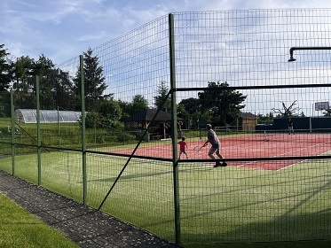 Chalupa Orl�k nad Vltavou - baz�n a sauna