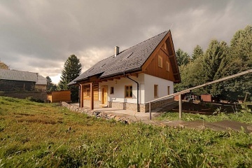 Roubenka s vivkou - CHKO Orlick hory - Sedloov