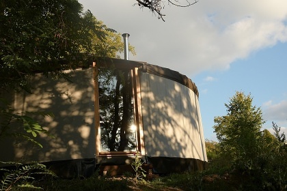 Glamping 01 jurta ed u stodoly - Hemaniky