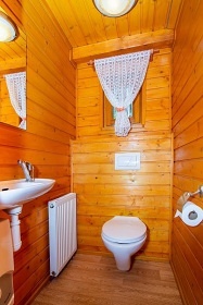 Horsk� chata - baz�n a v��ivka - Lys� hora - Beskydy