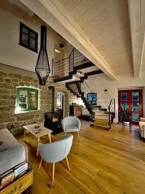 Chalupa se saunou - terasa a potok - Jizersk� hory