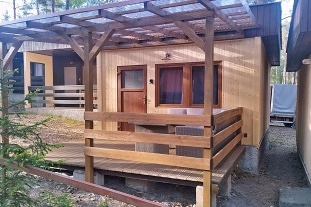 Chata s terasou - M�chovo jezero - hrad Bezd�z