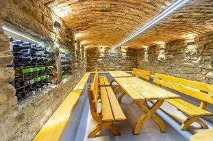 Chalupa wellness a vinn� sklep - Beskydsk� kopce