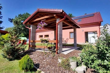 Chalupa CHKO T�ebo�sko - Rybn�k Sv�t - ji�n� �echy