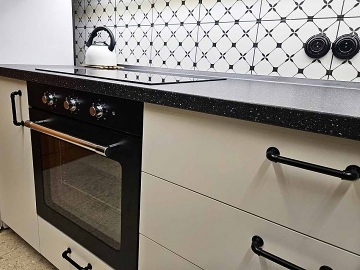 Jesenick� chalupa - jez�rko s molem - Such� vrch