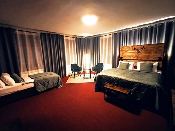 Jesenick� chalupa - jez�rko s molem - Such� vrch