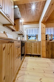 Chata s v��ivkou �eka - Javorov� vrch - Beskydy