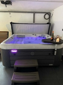 Wellness chalupa s baznem - Doln Morava