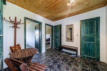 Chata a vinn� sklep - aquapark Hustope�e - P�lava