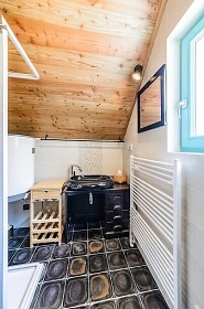 Chata a vinn� sklep - aquapark Hustope�e - P�lava