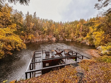Hidden Retreat - glamping a sauna na vodě