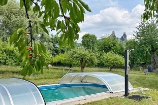 Apartmánová chalupa s bazénem - hrad Trosky - Český ráj