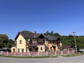 Nový objekt: Apartmánová chalupa s bazénem - hrad Trosky - Český ráj 7C-182