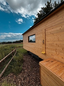Glamping se saunou Pod rybn��ky - CHKO Brdy