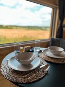 Glamping se saunou Pod rybn��ky - CHKO Brdy