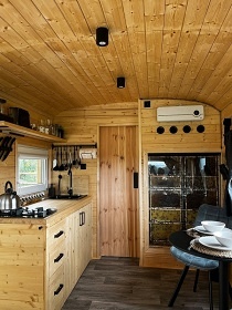 Glamping se saunou Pod rybn��ky - CHKO Brdy