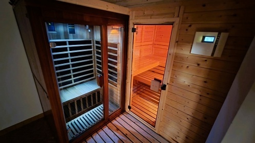 Chalupa s baz�nem - Nal�ovsk� Hory - �umava