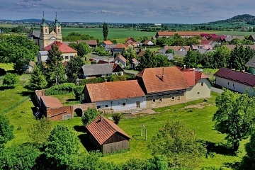 Poloroubená chalupa - Český ráj - Prachovské skály