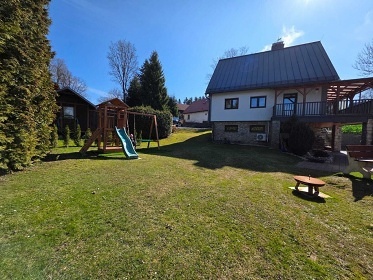 Chata s wellness - ZOO Dv�r Kr�lov� nad Labem