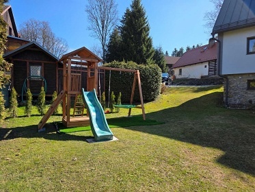 Chata s wellness - ZOO Dv�r Kr�lov� nad Labem