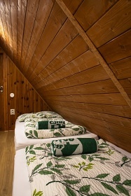 Chata samota u lesa - u �eky Lu�nice - T�ebo�