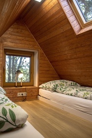 Chata samota u lesa - u �eky Lu�nice - T�ebo�