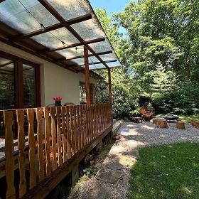 Chata Kersk� les - Botanicus Ostr� - jezero Sadsk�