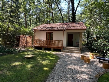 Chata Kersk� les - Botanicus Ostr� - jezero Sadsk�