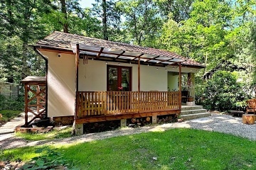 Chata Kersk� les - Botanicus Ostr� - jezero Sadsk�