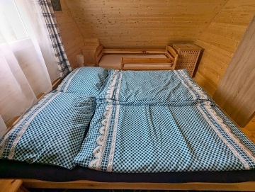 Chalupa Křivoklátsko - Beroun - Karlštejn