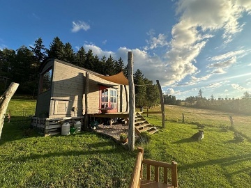 Glamping s mini ZOO - z�mek Sychrov - Fr�d�tejn