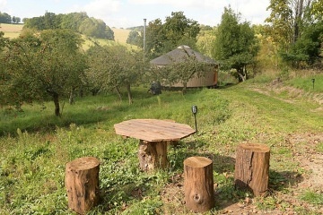 Glamping Jurta hnědá - Toulava - Monínec