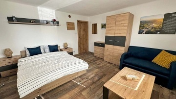 Chalupa esk rj - Plaknek - Sobotka