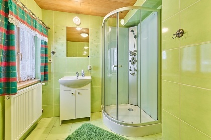 Chalupa Krkono�e - koupac� sud - �eka �pa