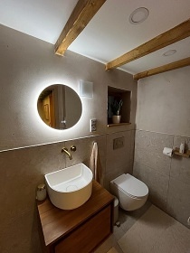 Chata a koupací sud - Glamping Hostýnské vrchy