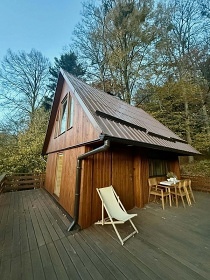 Chata a koupac sud s vhledem - Hostnsk vrchy